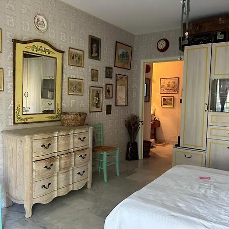 Cozy - 12 Min Walk To The - Free Parking Apartment Cannes